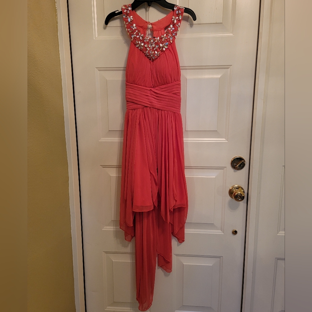 Beautiful coral formal short gown with beaded halter neckline sz 5 worn once